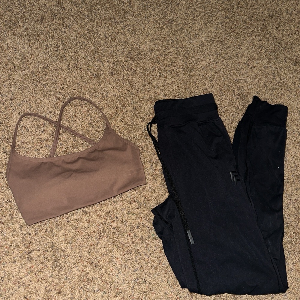 BRAND NEW women’s ‘First Health Apparel’ bra & pocket joggers bundle